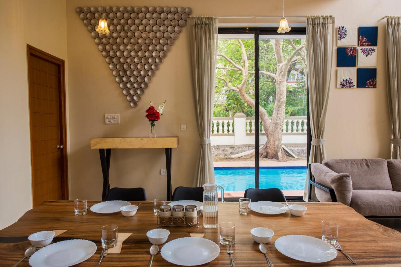 Stayvista'S Greenwoods Villa 10 - City-Center Villa With Private Pool, Terrace, Lift & Carrom Board Lonavala Bagian luar foto